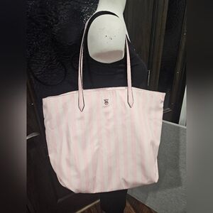 VICTORIA'S SECRET CARRY- ALL LARGE TOTE BAG SIGNATURE ICONIC STRIPE BABY PINK